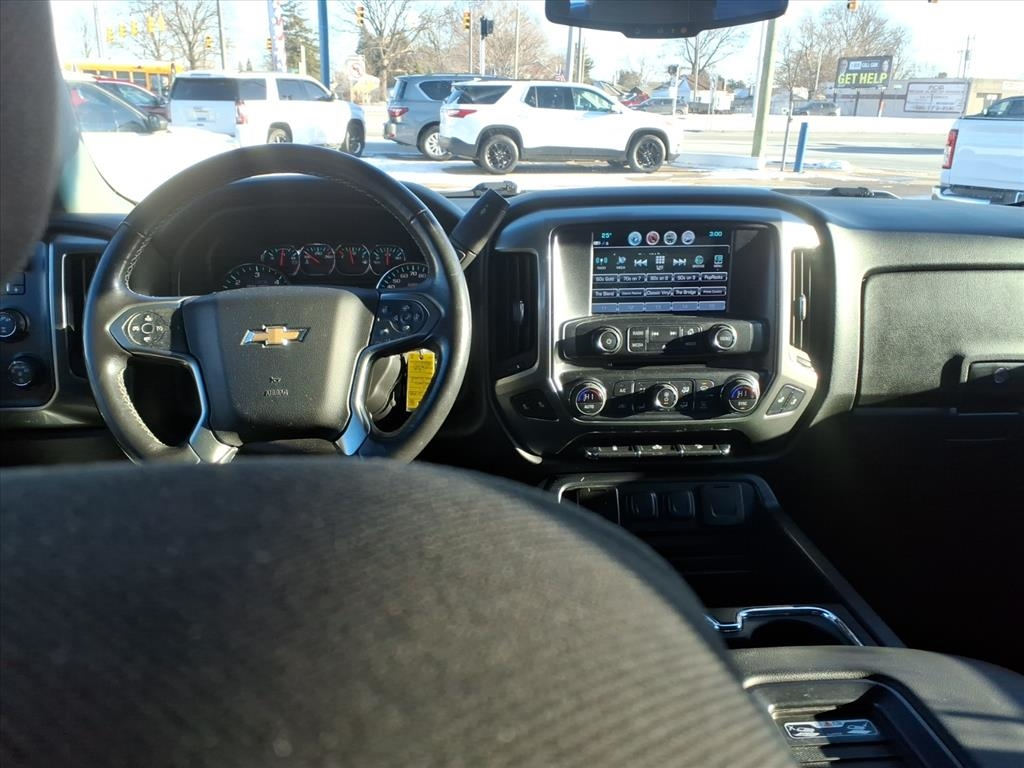 Chevrolet Silverado 1500 4WD Double Cab 143.5" LT w/2LT 2017