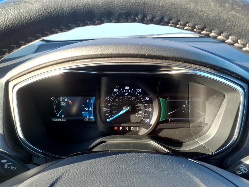 Ford Fusion SE FWD 2020