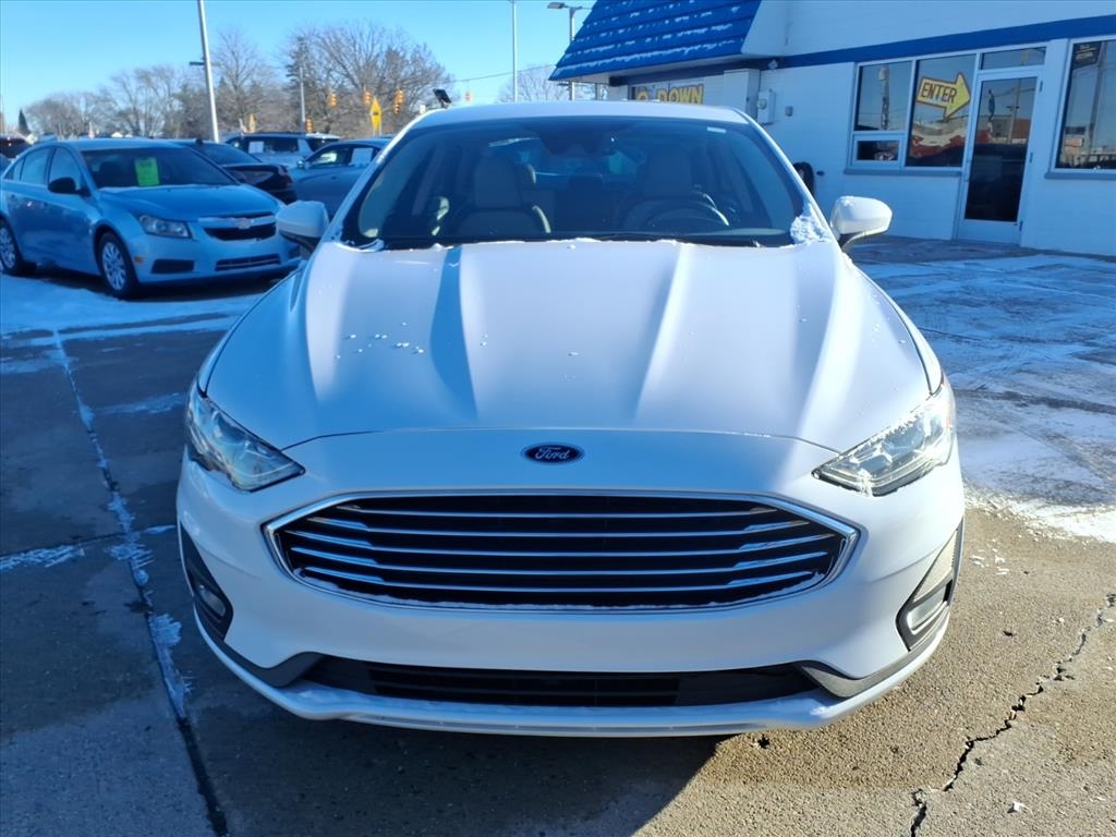 Ford Fusion SE FWD 2020