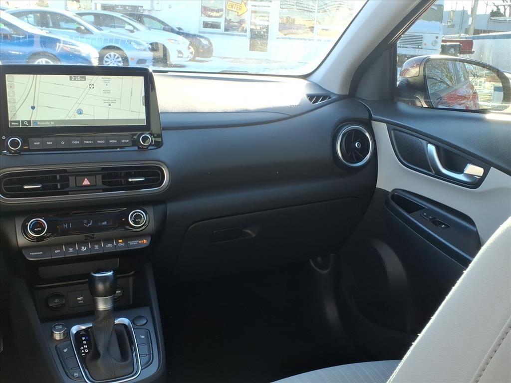 Hyundai Kona photo 11
