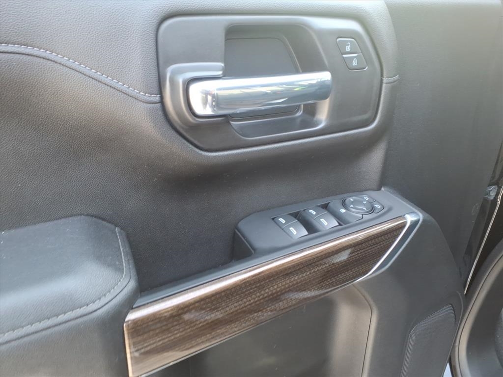 Chevrolet Silverado 1500 4WD Crew Cab 147" LT w/2FL 2021