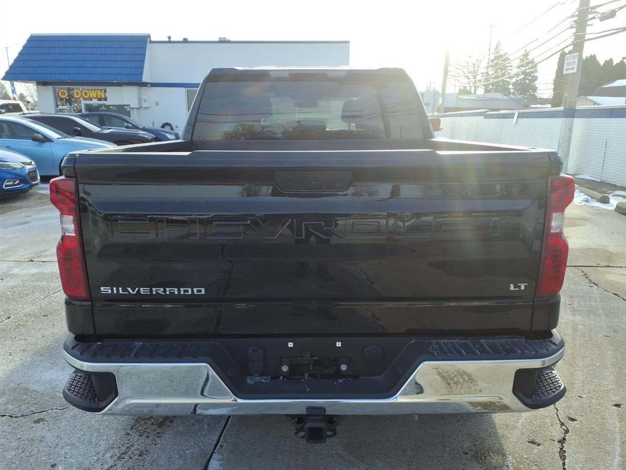 Chevrolet Silverado 1500 4WD Crew Cab 147" LT w/2FL 2021