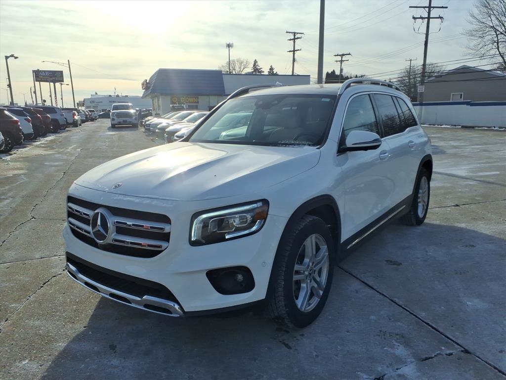 Mercedes-Benz GLB GLB 250 4MATIC SUV 2023
