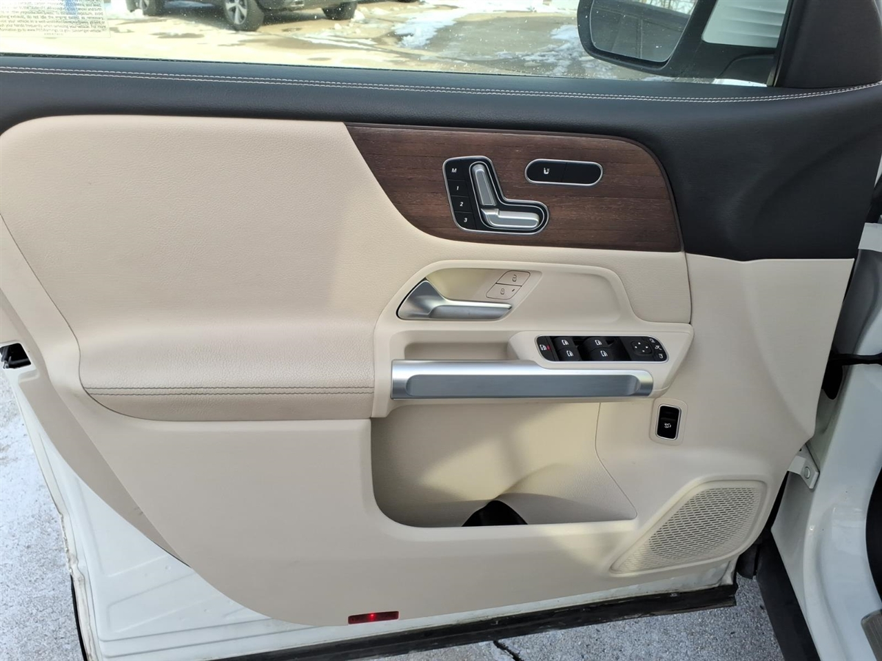 Mercedes-Benz GLB GLB 250 4MATIC SUV 2023