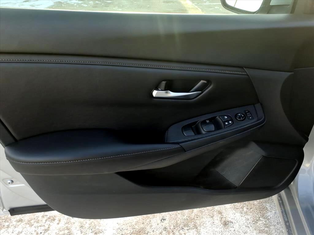 Nissan Sentra SV CVT 2023