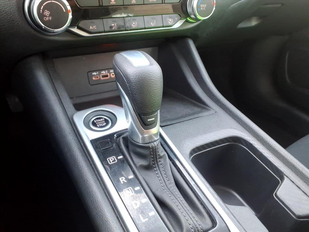 Nissan Sentra SV CVT 2023