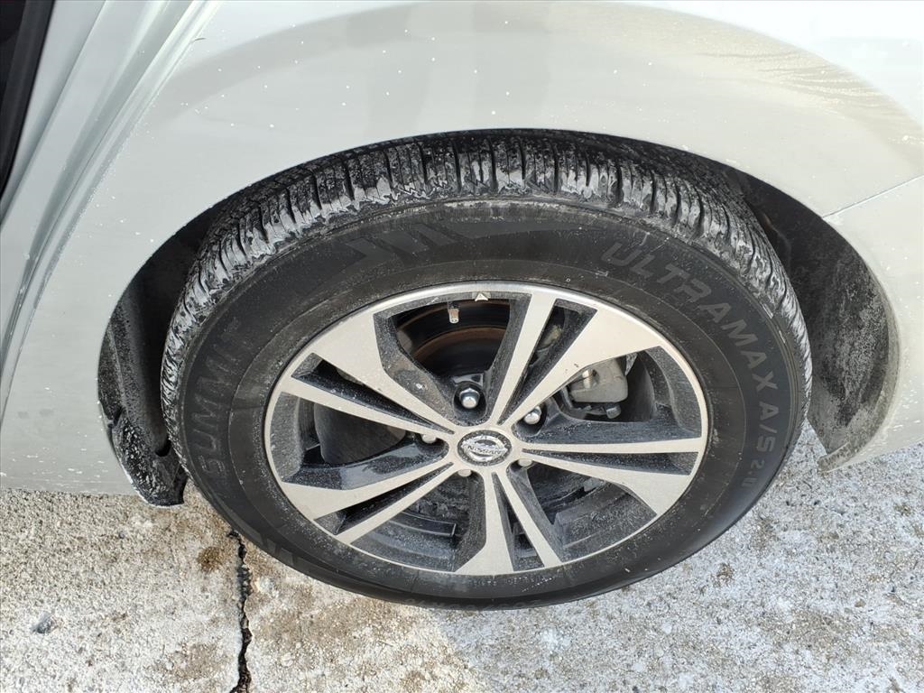 Nissan Sentra SV CVT 2023