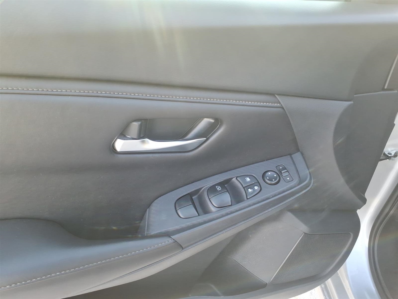 Nissan Sentra SV CVT 2023