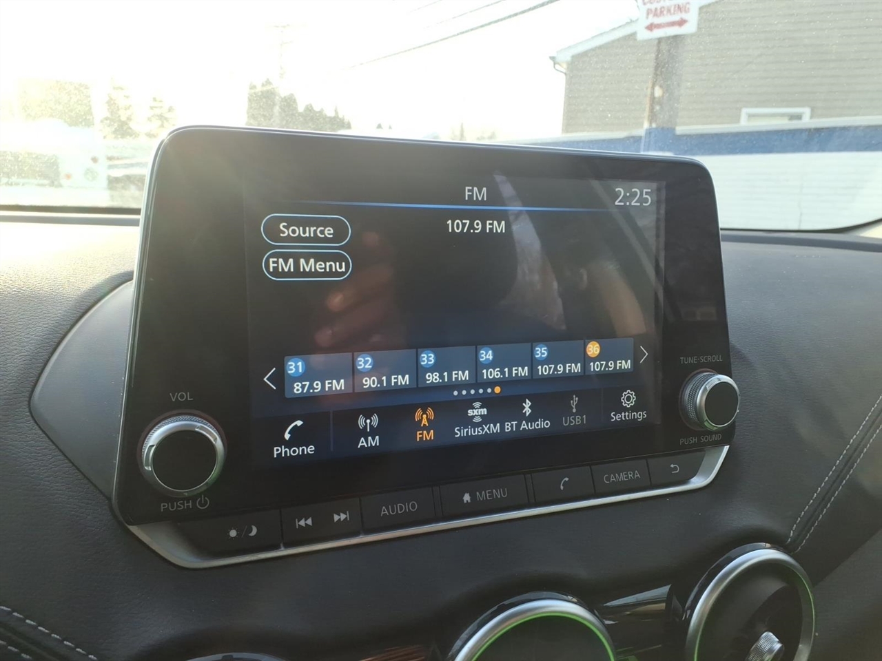 Nissan Sentra SV CVT 2023