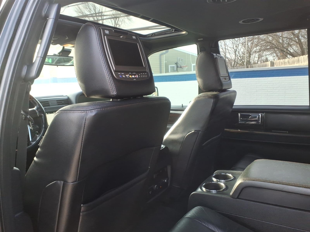 Lincoln Navigator 4WD 4dr Reserve 2016
