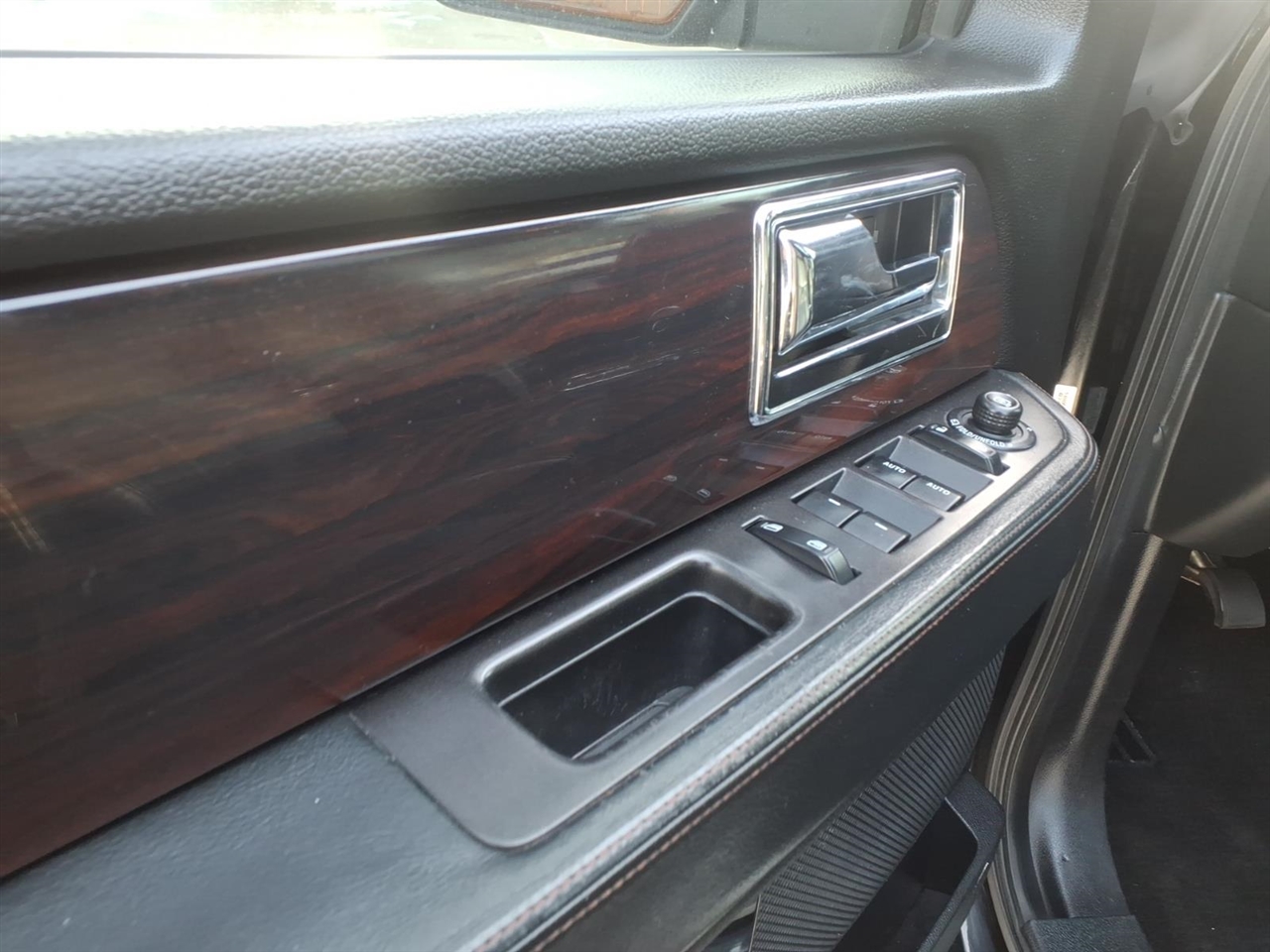 Lincoln Navigator 4WD 4dr Reserve 2016