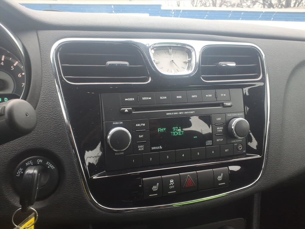 Chrysler 200 4dr Sdn Limited 2014