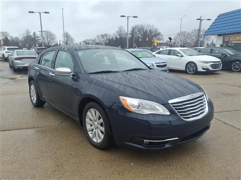 2014 Chrysler 200 
