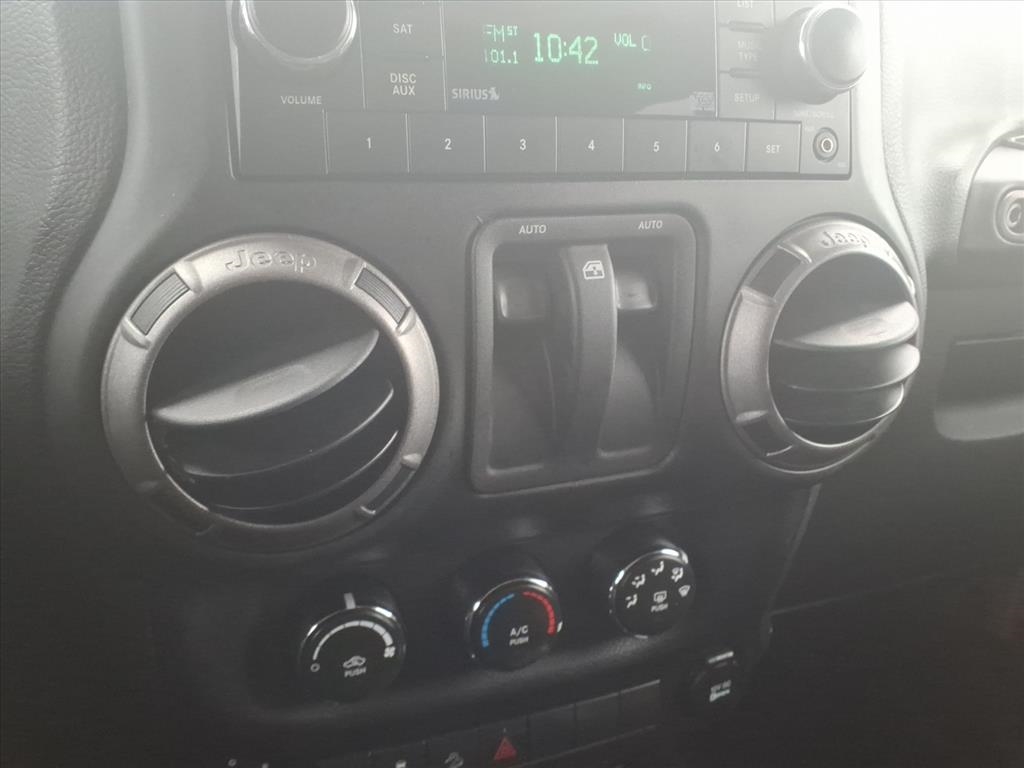 Jeep Wrangler 4WD 2dr Sport 2014