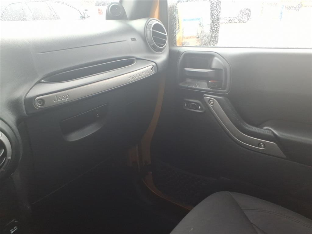 Jeep Wrangler 4WD 2dr Sport 2014