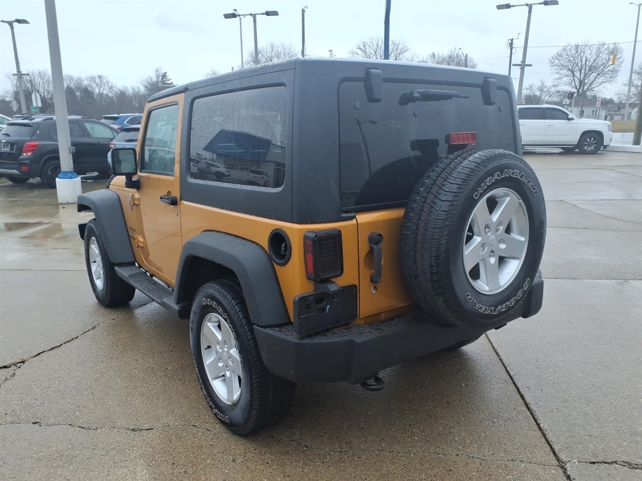 Jeep Wrangler 4WD 2dr Sport 2014