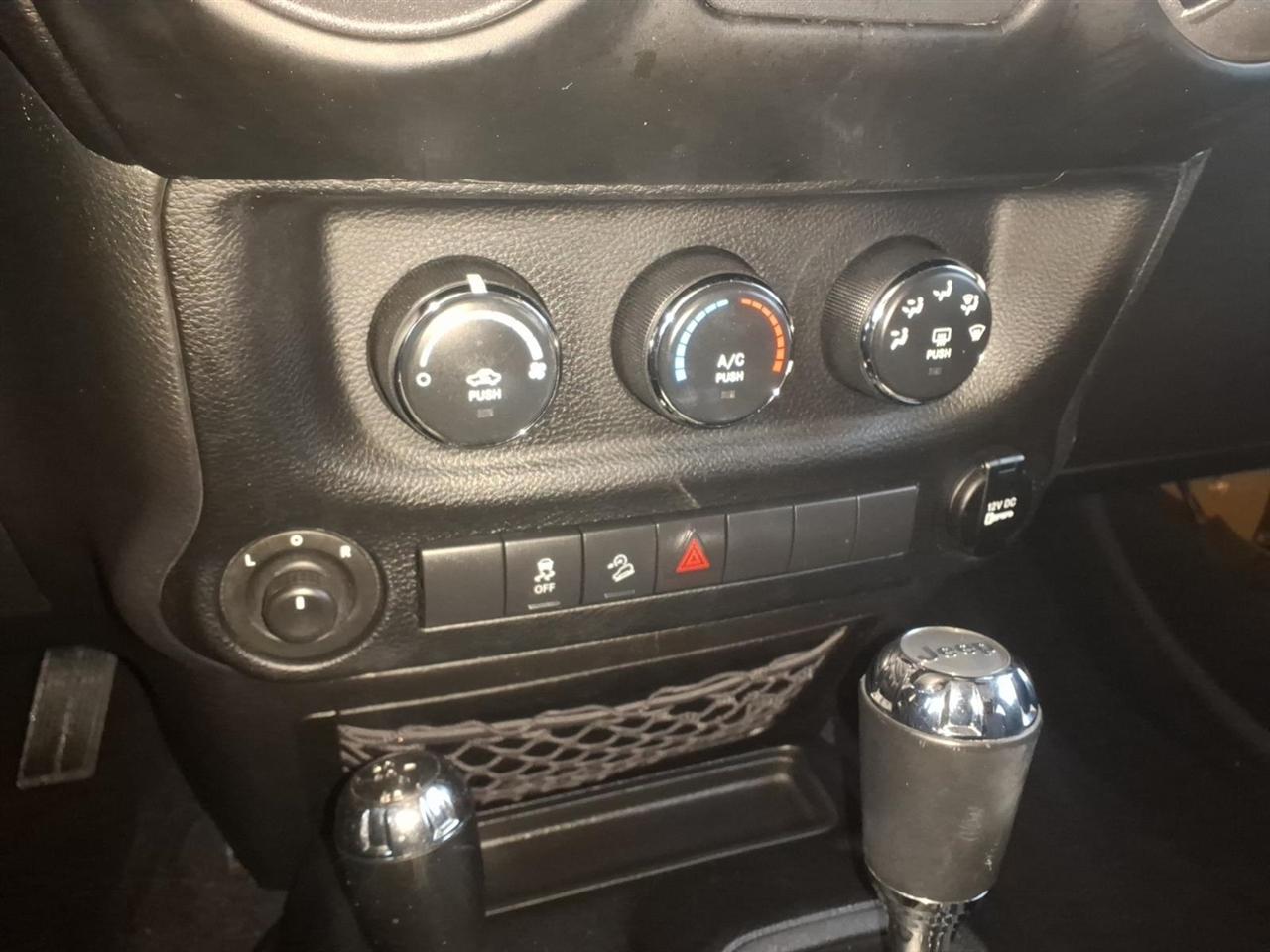 Jeep Wrangler 4WD 2dr Sport 2014