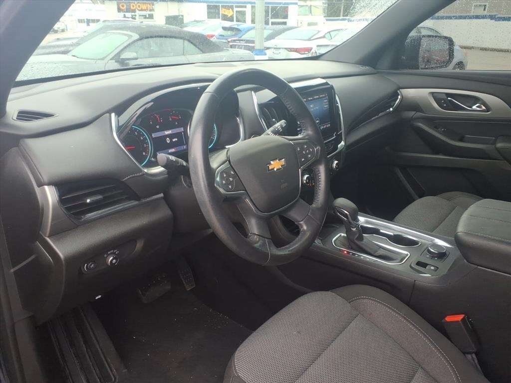 Chevrolet Traverse FWD 4dr LT Cloth w/1LT 2022