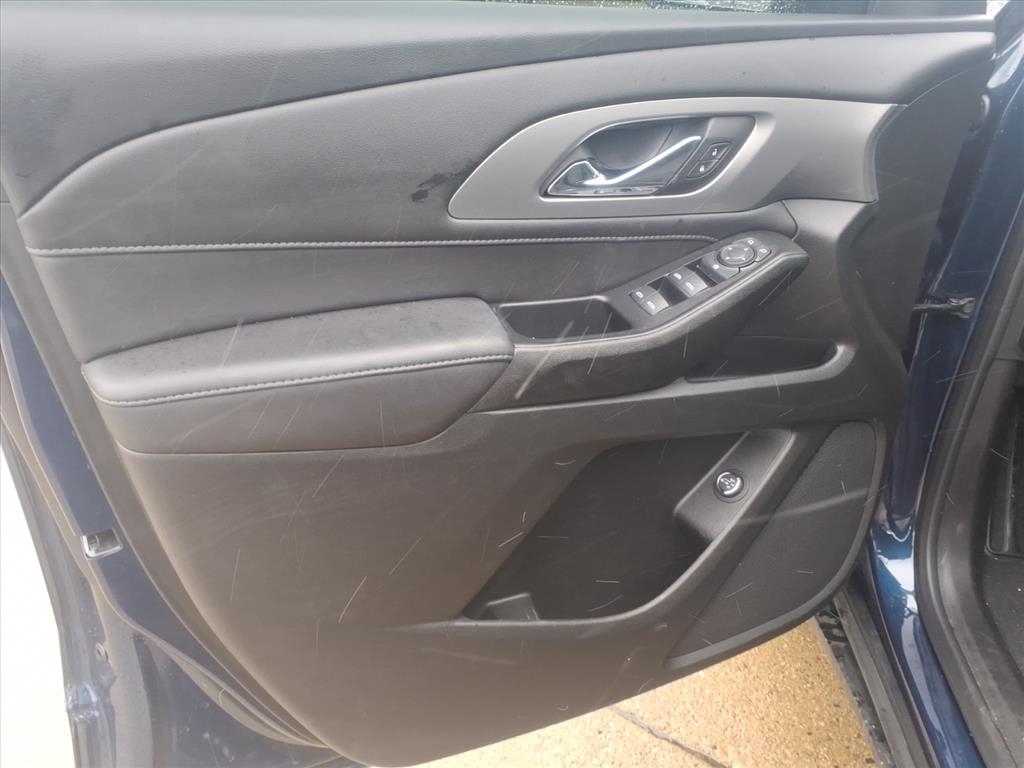 Chevrolet Traverse FWD 4dr LT Cloth w/1LT 2022