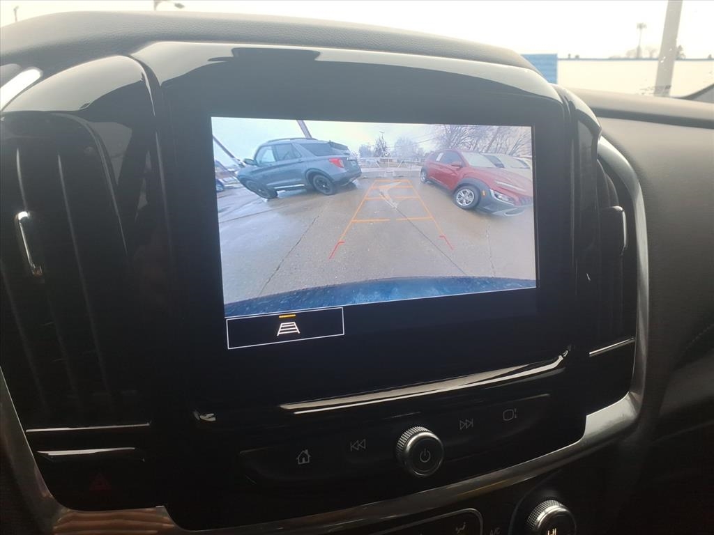 Chevrolet Traverse FWD 4dr LT Cloth w/1LT 2022