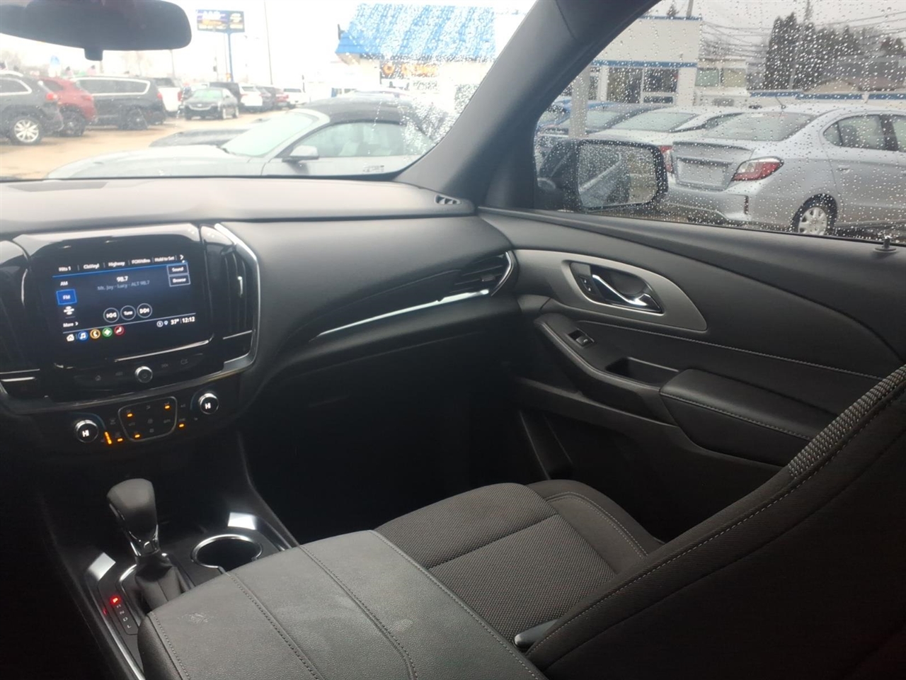 Chevrolet Traverse FWD 4dr LT Cloth w/1LT 2022