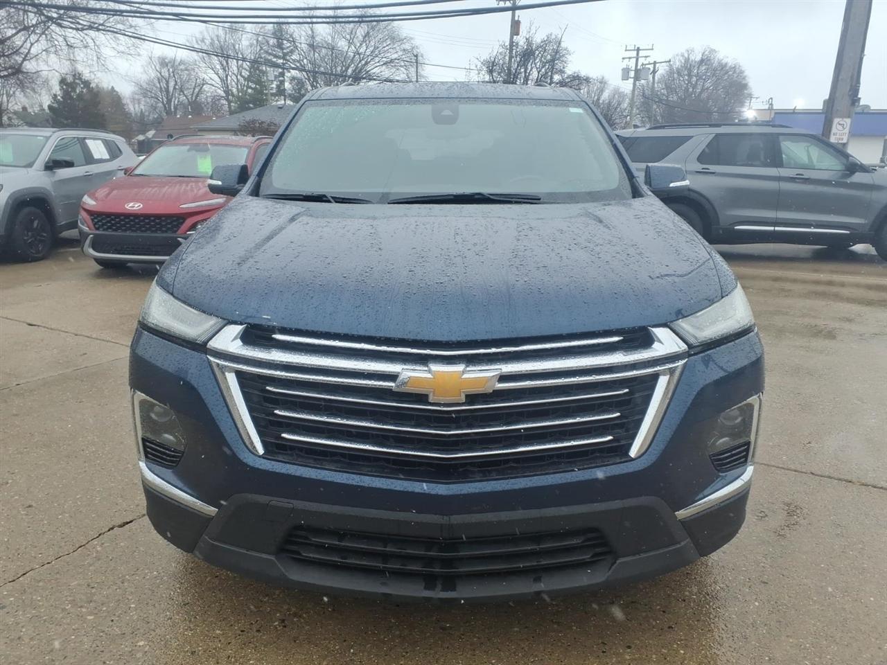 Chevrolet Traverse FWD 4dr LT Cloth w/1LT 2022