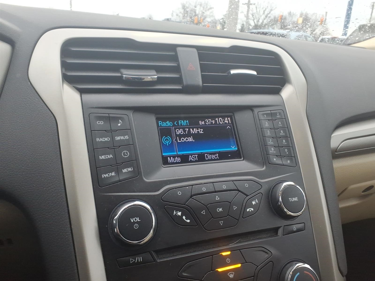 Ford Fusion 4dr Sdn SE FWD 2013