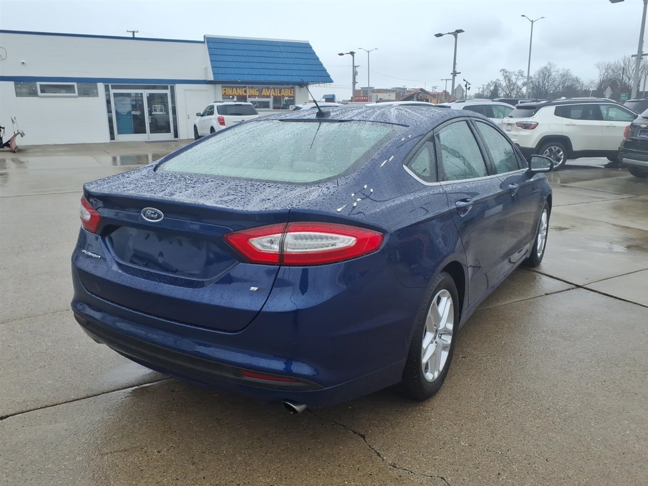 Ford Fusion 4dr Sdn SE FWD 2013
