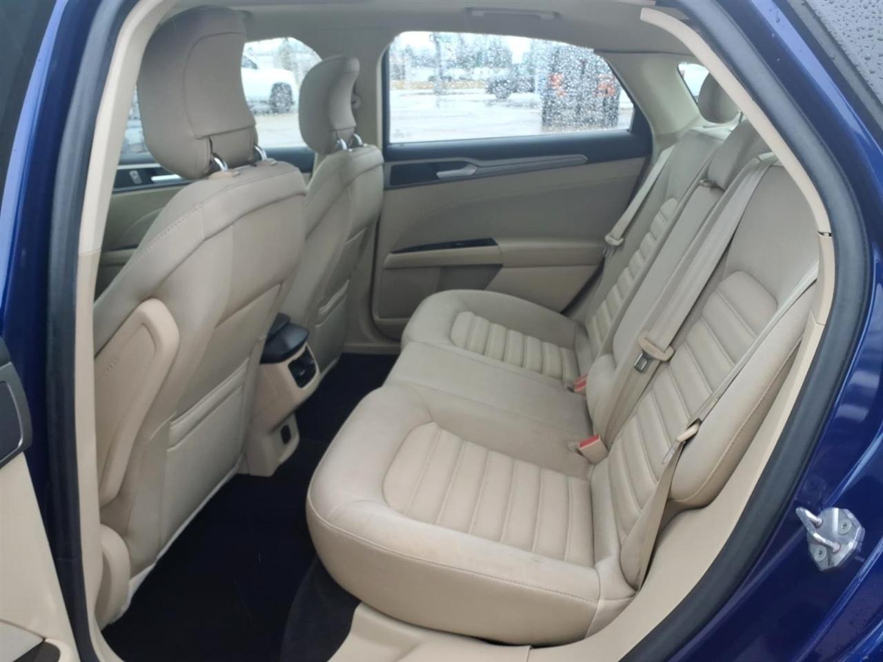 Ford Fusion 4dr Sdn SE FWD 2013