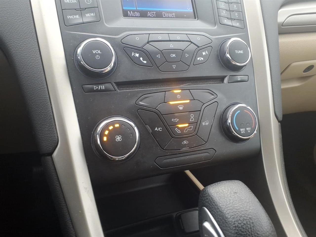 Ford Fusion 4dr Sdn SE FWD 2013