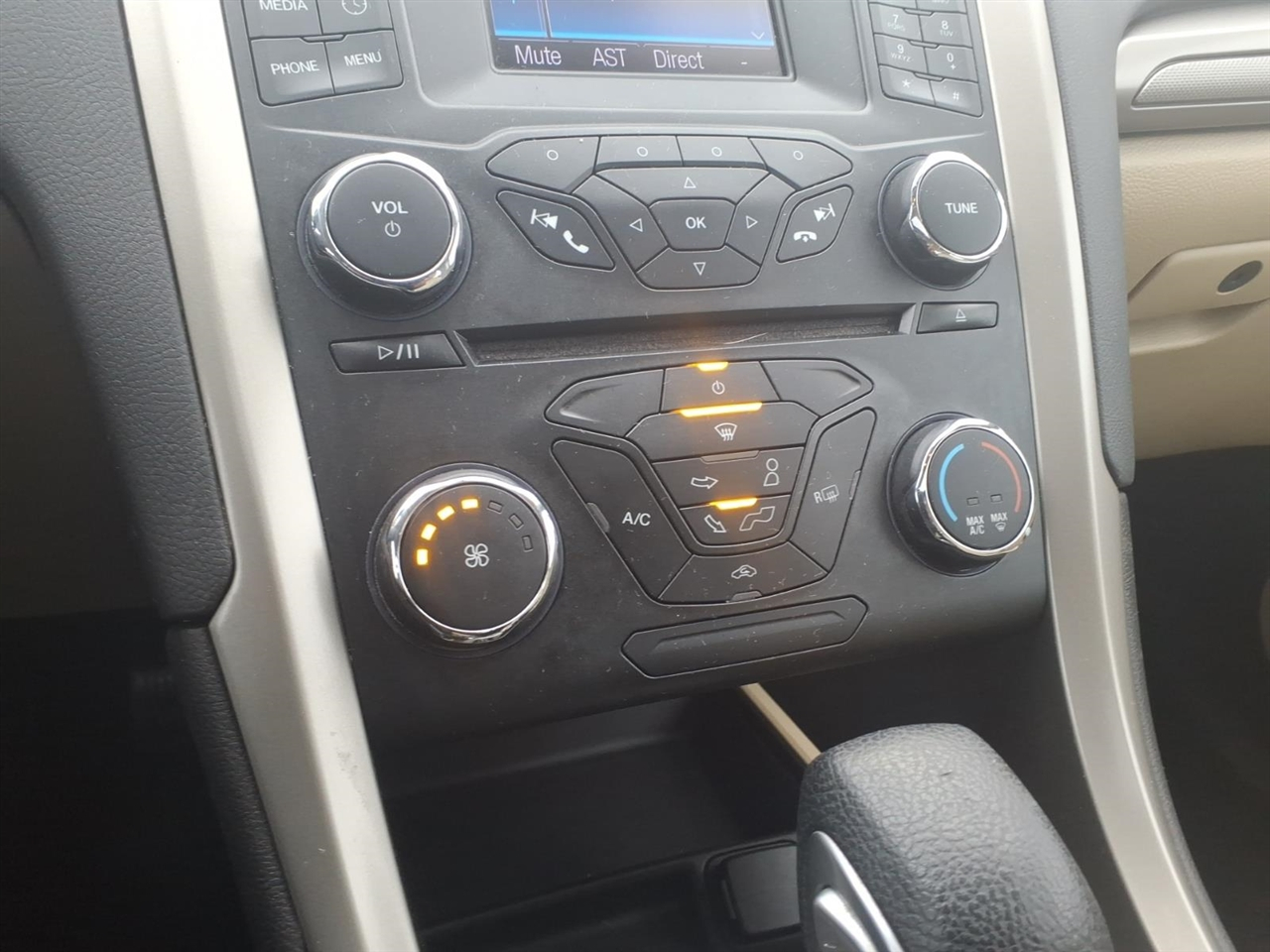 Ford Fusion 4dr Sdn SE FWD 2013