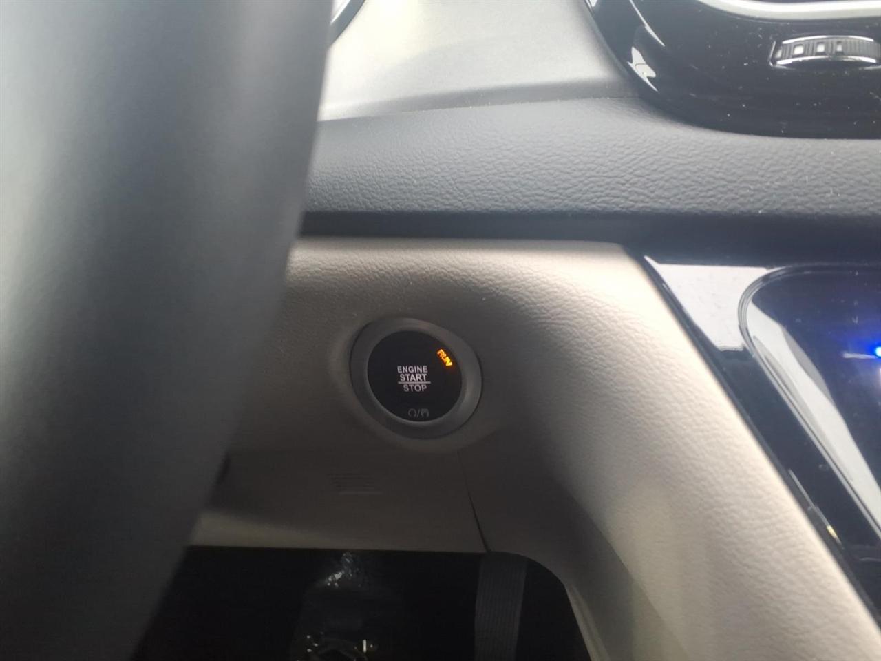 Chrysler Pacifica Touring L FWD 2024