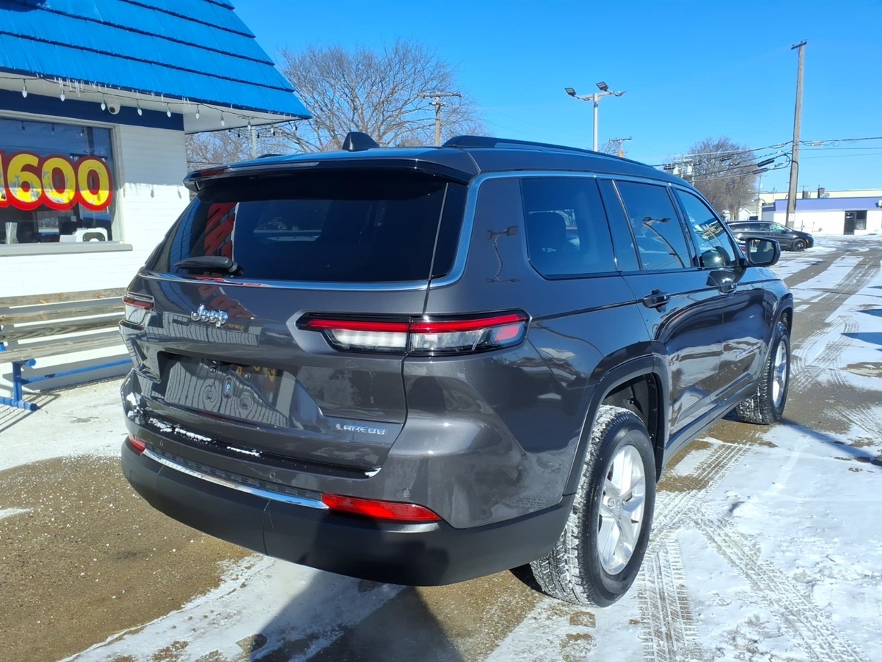 Jeep Grand Cherokee L Laredo 4x2 2023