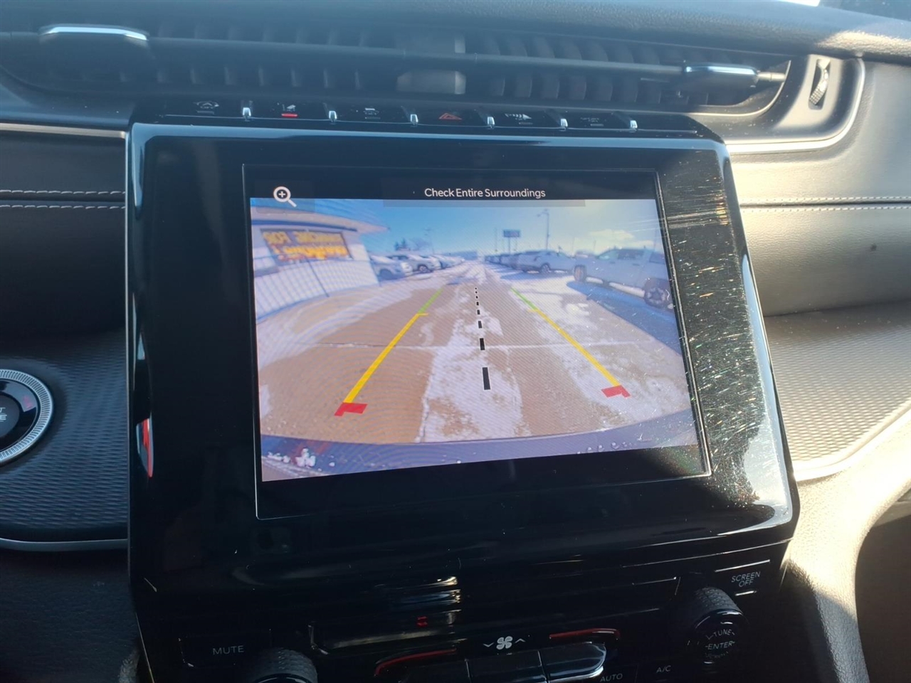 Jeep Grand Cherokee L Laredo 4x2 2023