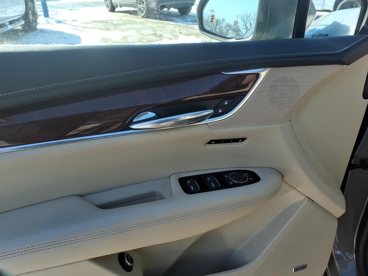 Cadillac XT5 AWD 4dr Luxury 2019