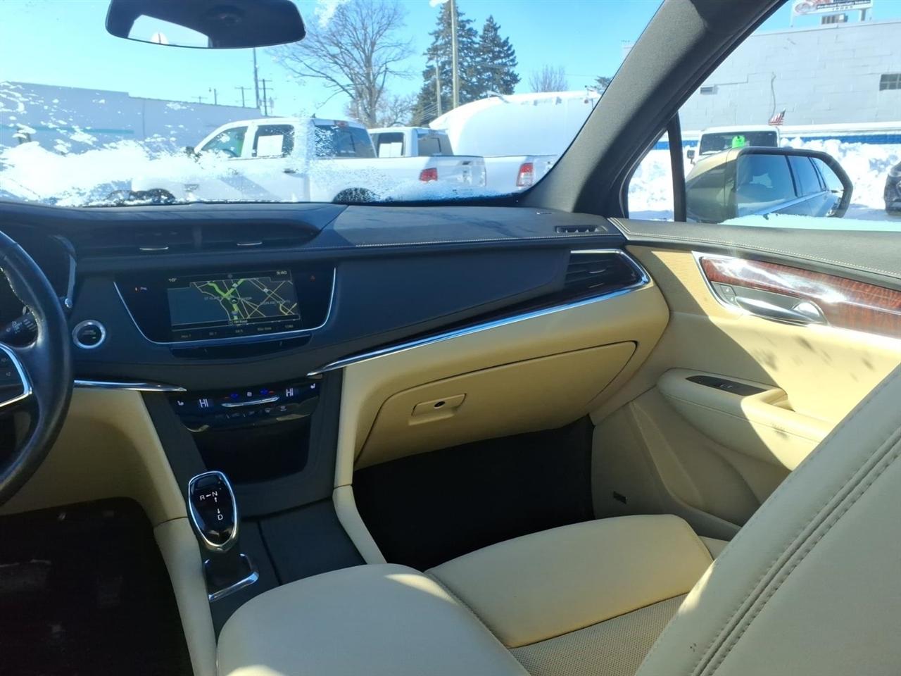 Cadillac XT5 AWD 4dr Luxury 2019