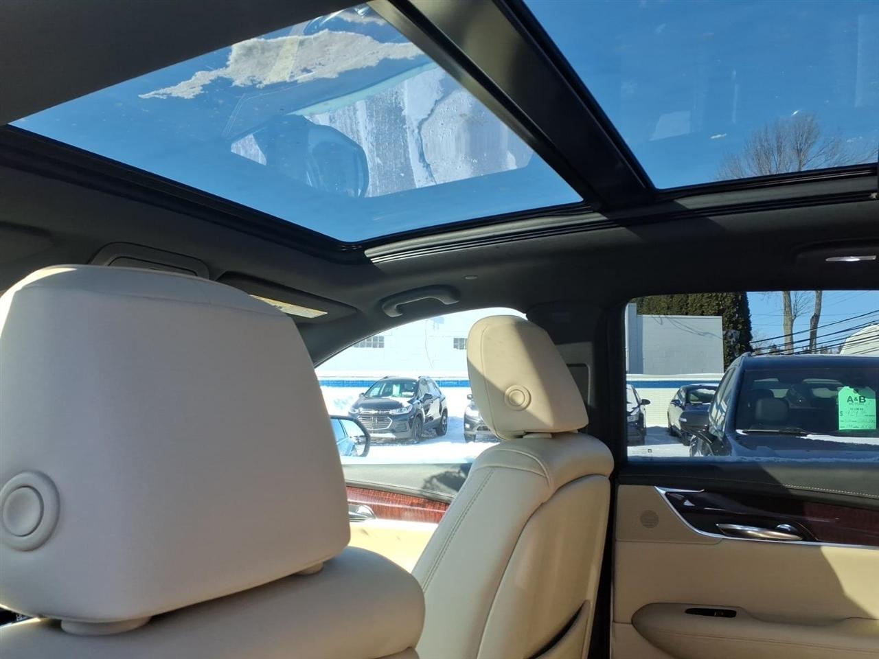 Cadillac XT5 AWD 4dr Luxury 2019