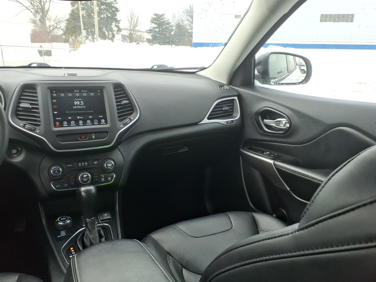 Jeep Cherokee Latitude Lux 4x4 2022