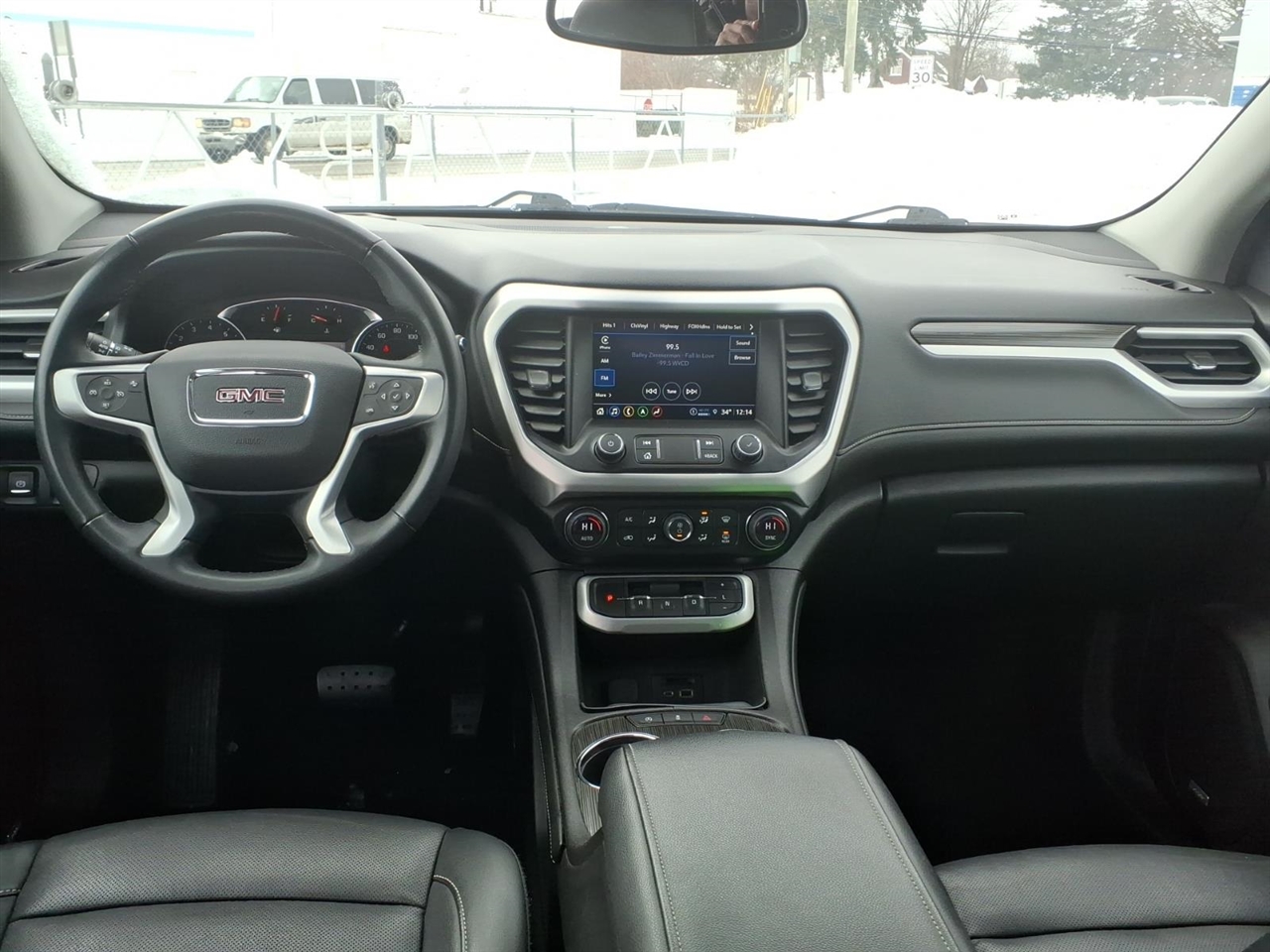 GMC Acadia FWD 4dr SLT 2023