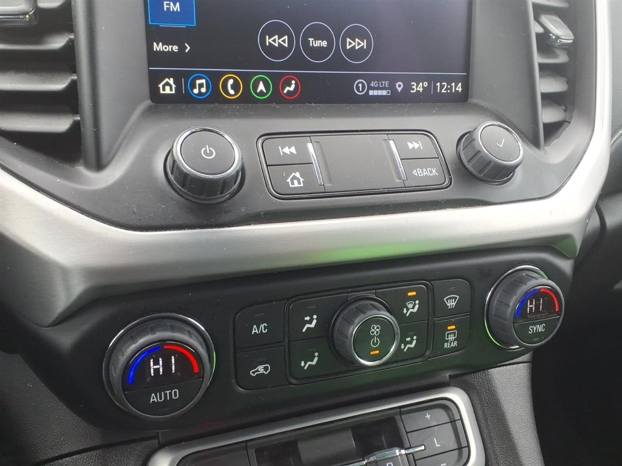 GMC Acadia FWD 4dr SLT 2023