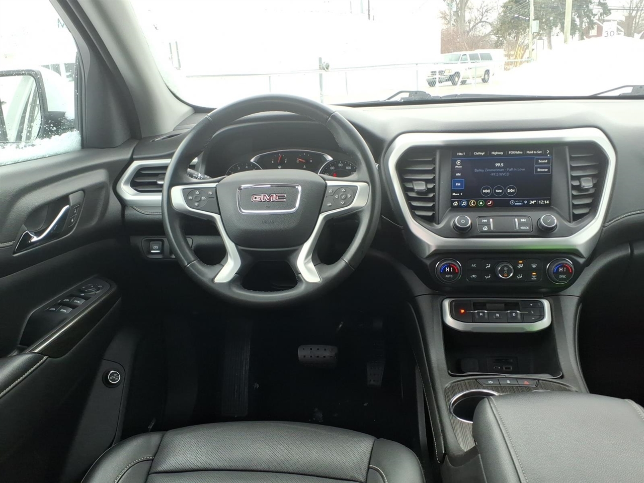 GMC Acadia FWD 4dr SLT 2023