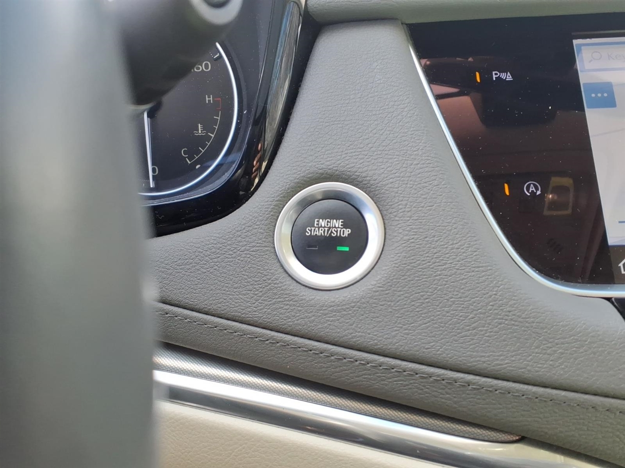 Cadillac XT5 FWD 4dr Premium Luxury 2023