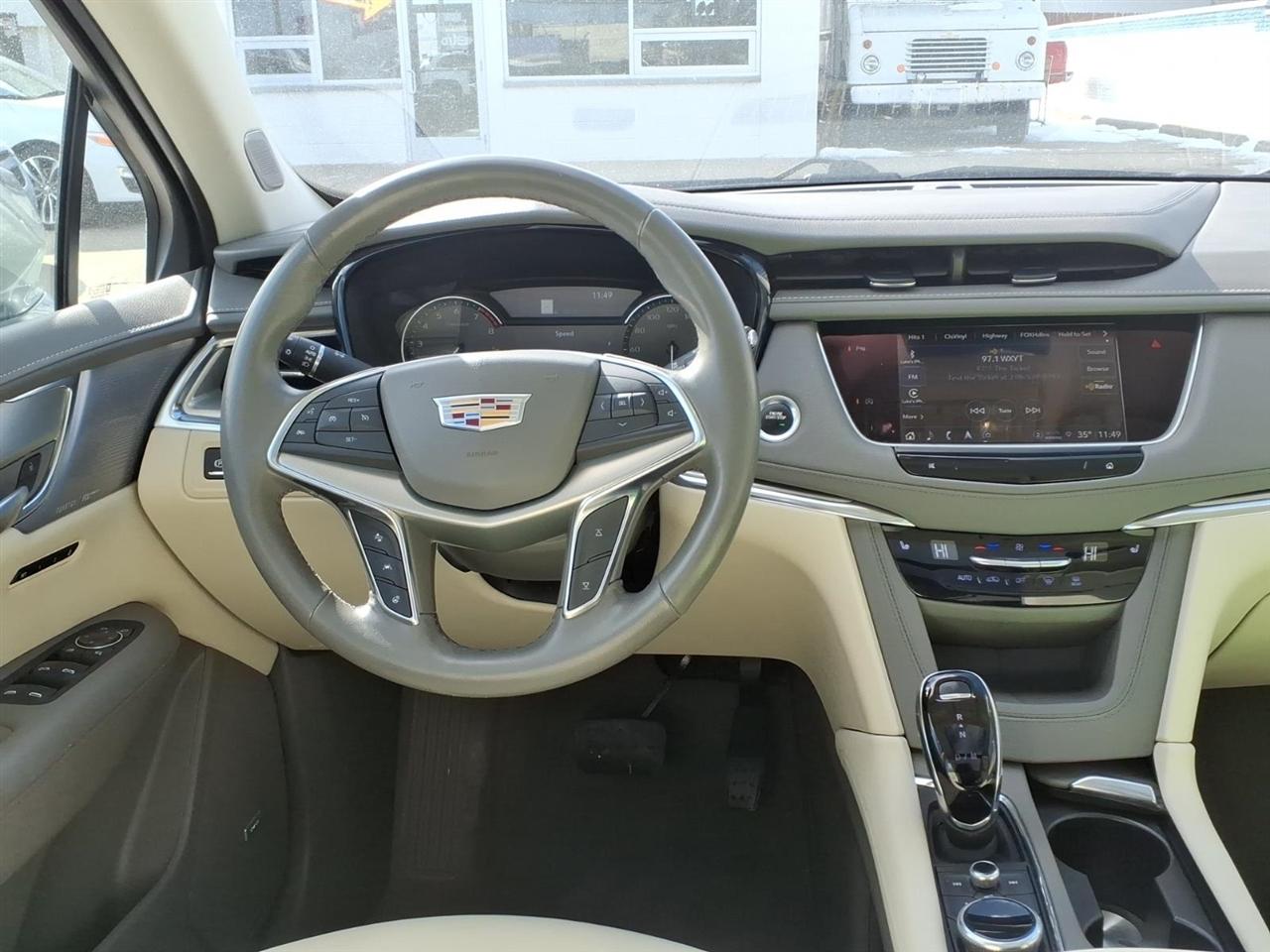 Cadillac XT5 FWD 4dr Premium Luxury 2023