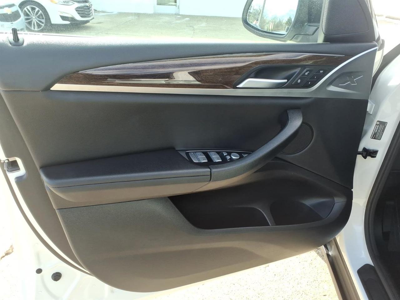 BMW X3 sDrive30i Sports Activity Vehicle 2024