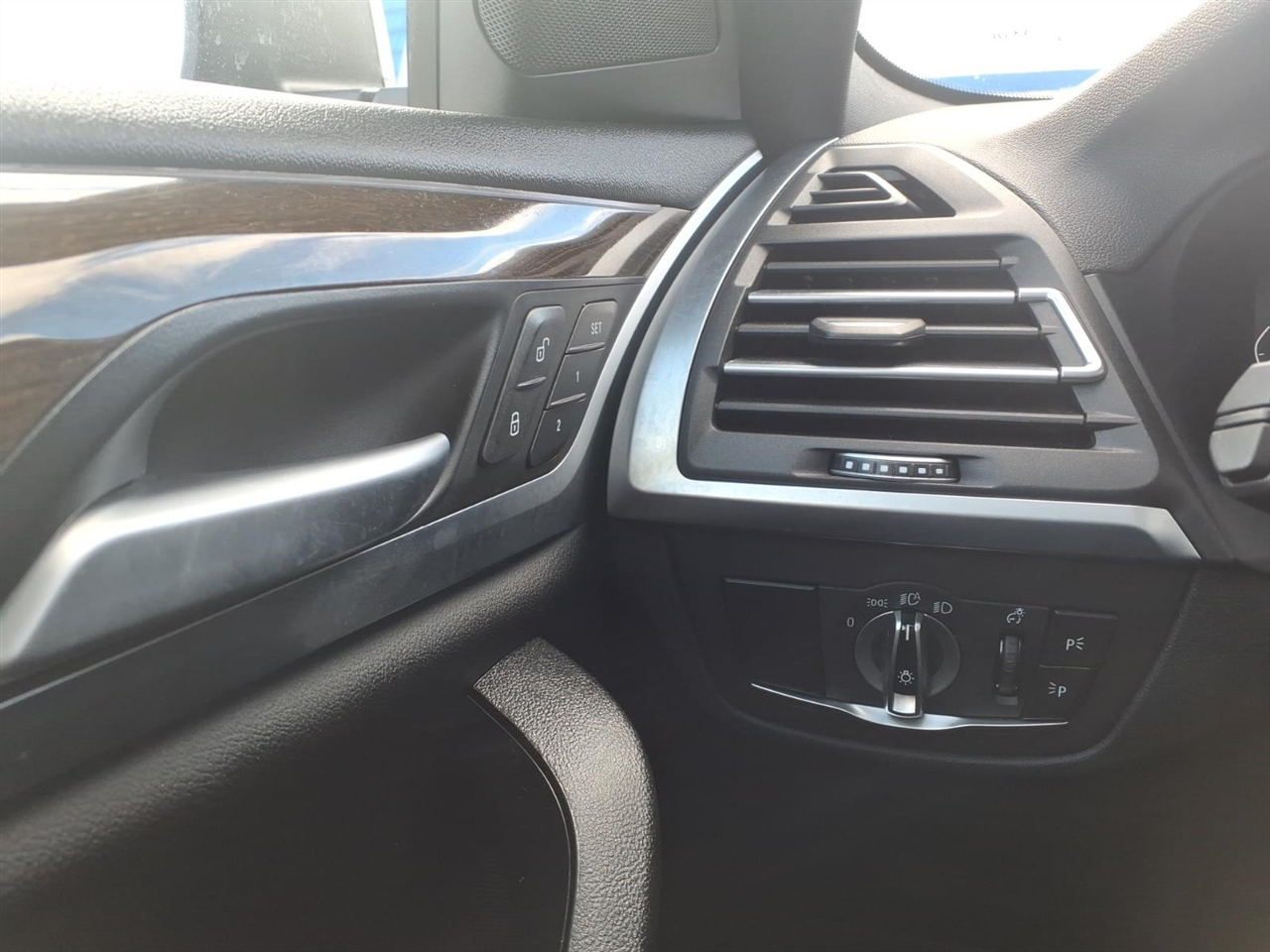 BMW X3 sDrive30i Sports Activity Vehicle 2024