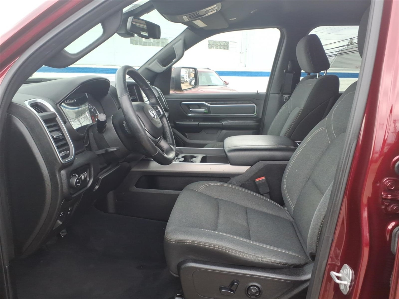 RAM 1500 Big Horn/Lone Star 4x2 Crew Cab 5'7" Box 2019