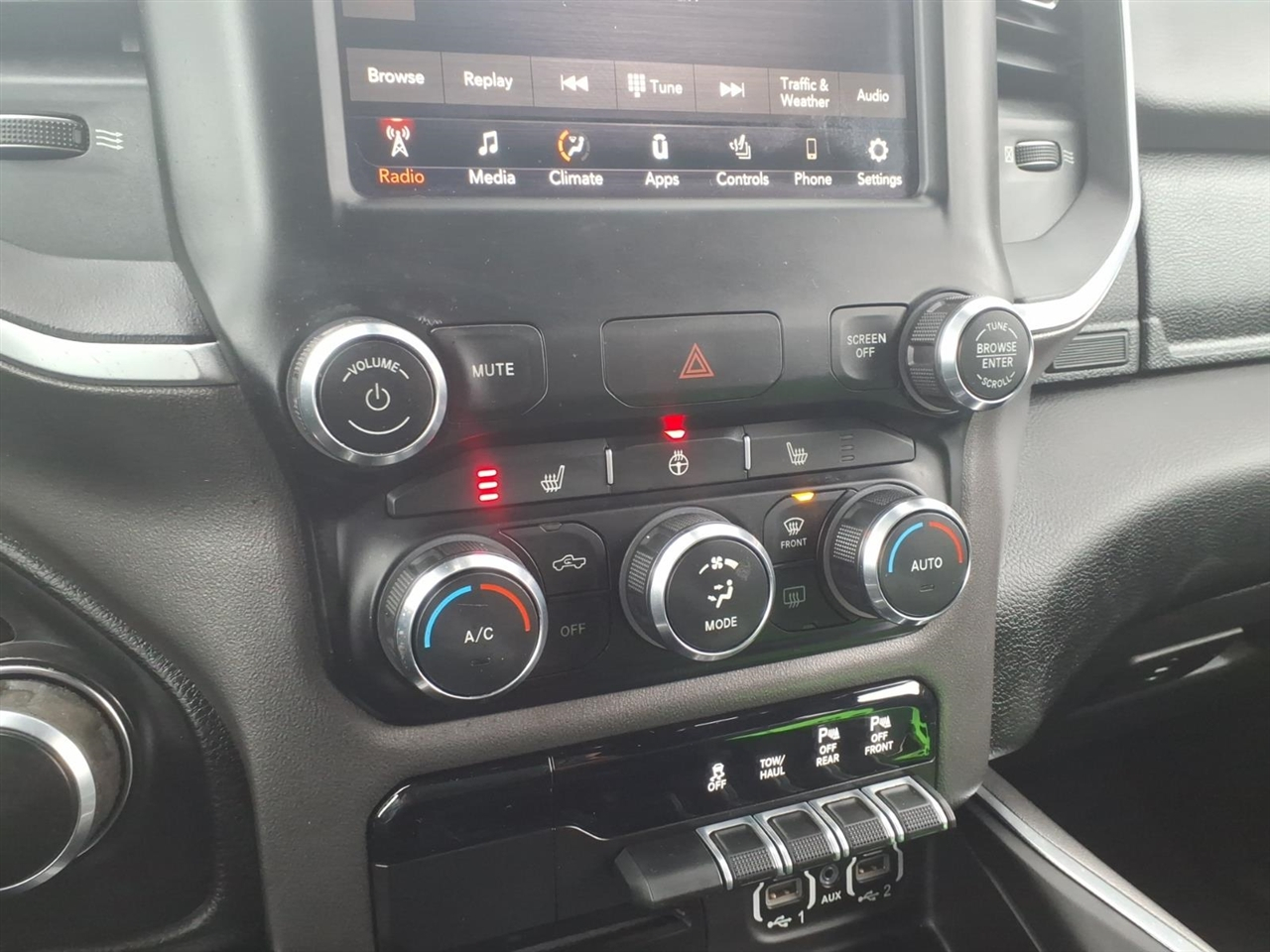 RAM 1500 Big Horn/Lone Star 4x2 Crew Cab 5'7" Box 2019