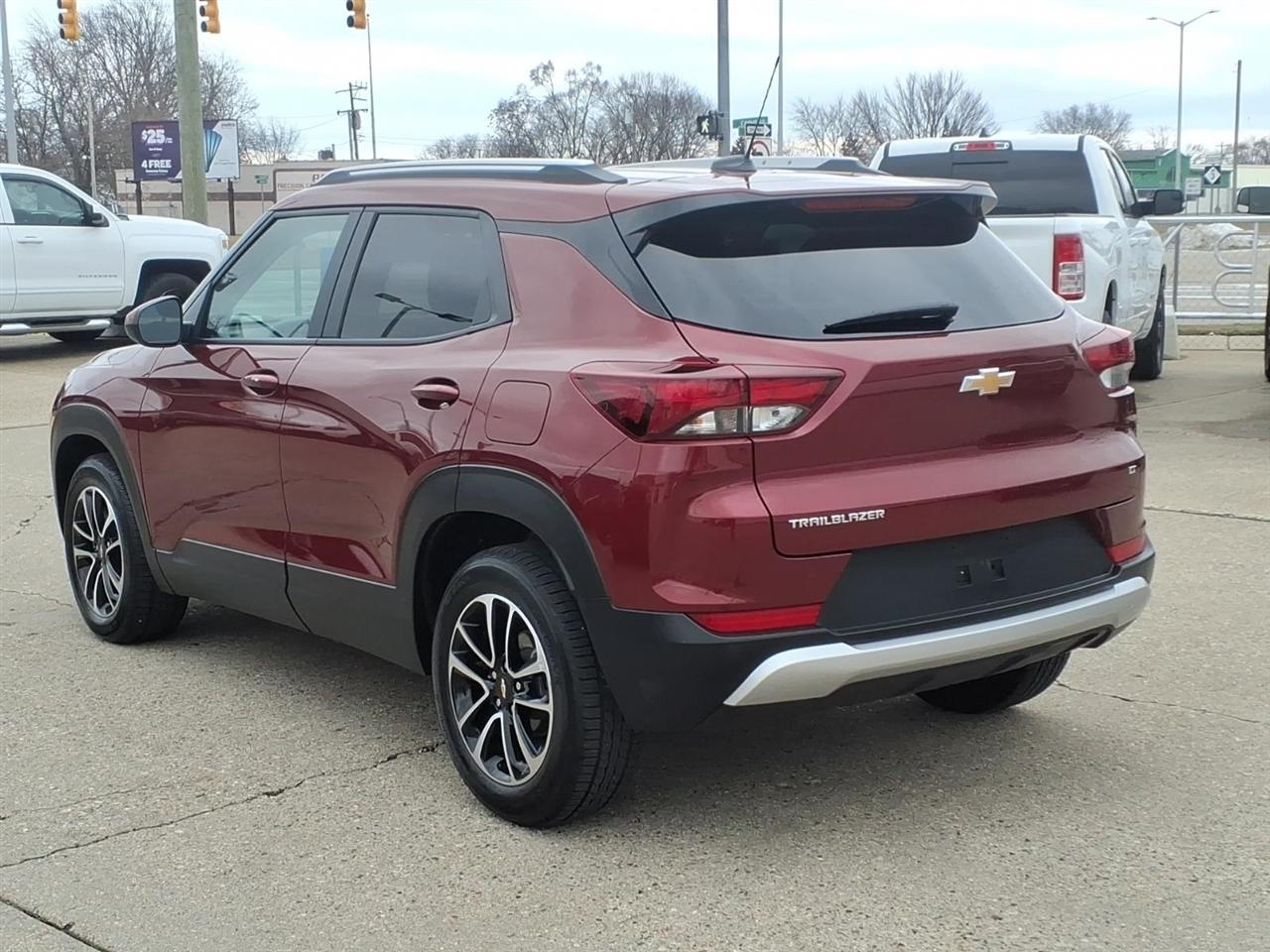 Chevrolet TrailBlazer FWD 4dr LT 2025