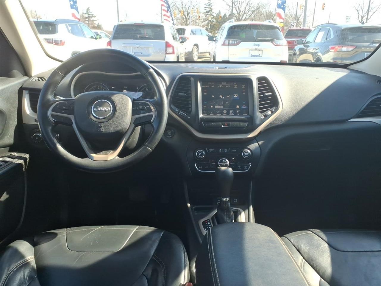 Jeep Cherokee FWD 4dr Limited 2015