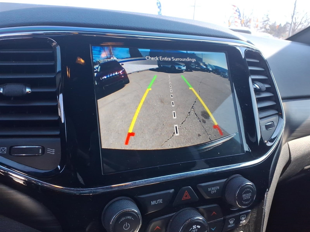 Jeep Grand Cherokee Laredo X 4x4 2021